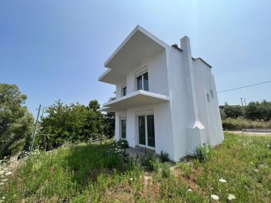 BRAND NEW COTTAGES WITH SEA VIEW IN THE CENTER OF KASSANDRA