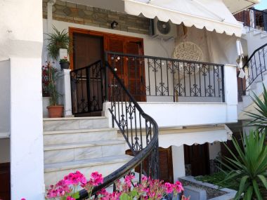 Chrysi's Home in Hanioti