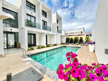Two “Premium class” maisonettes.