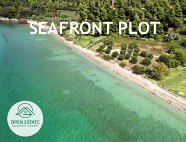 Land plot on the first line. Kassandra.