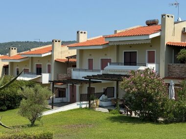 Beautiful Furnished Townhouse in Fourka